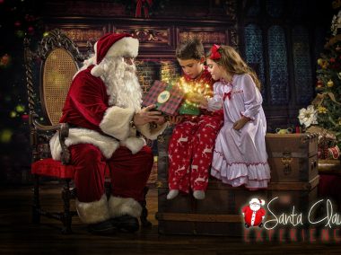 Children's Christmas Pictures with Santa Claus WV